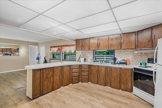 8897 Rockwell Road, Lexington, KY 40509