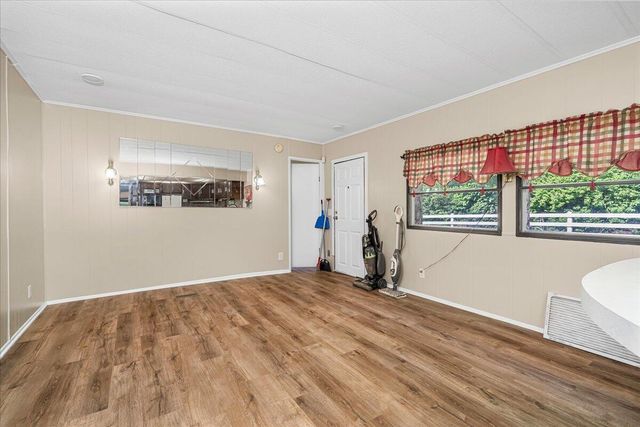 8897 Rockwell Road, Lexington, KY 40509