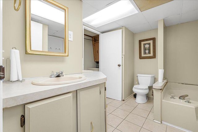 8897 Rockwell Road, Lexington, KY 40509