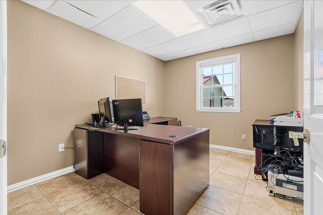 8897 Rockwell Road, Lexington, KY 40509