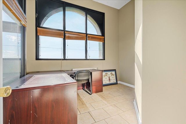 8897 Rockwell Road, Lexington, KY 40509