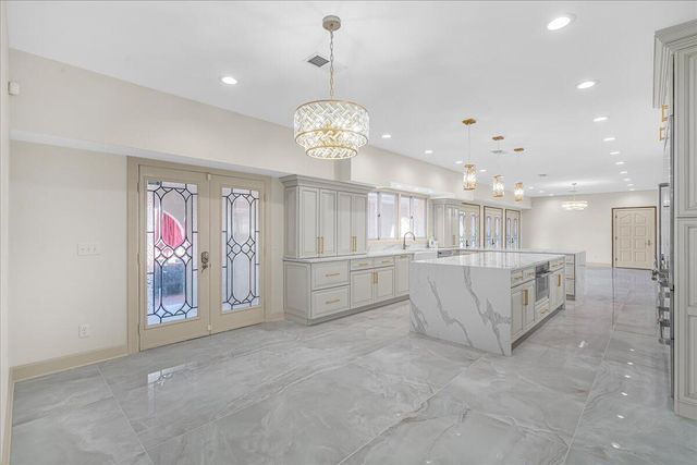 8897 Rockwell Road, Lexington, KY 40509