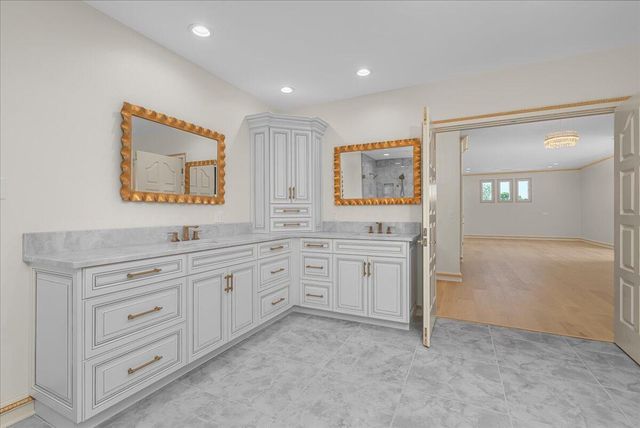8897 Rockwell Road, Lexington, KY 40509