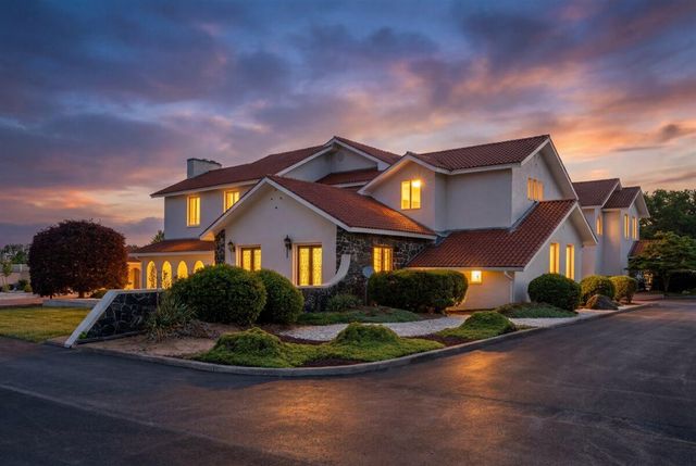 8897 Rockwell Road, Lexington, KY 40509