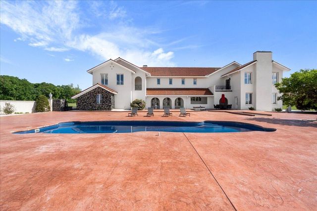 8897 Rockwell Road, Lexington, KY 40509