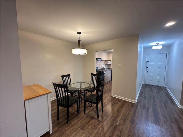 303 River Run Drive, Sandy Springs, GA 30350