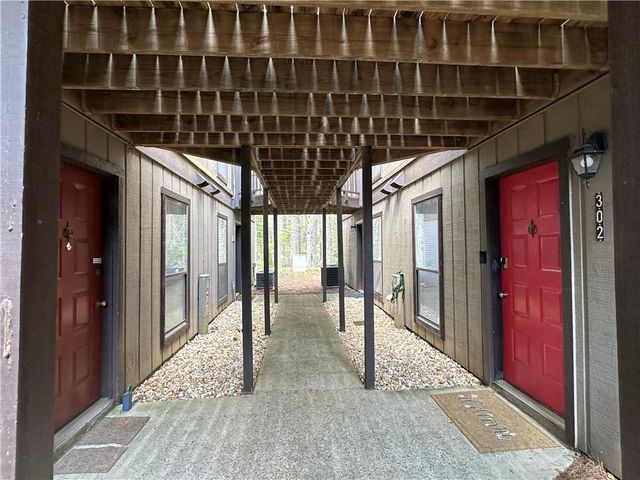 303 River Run Drive, Sandy Springs, GA 30350