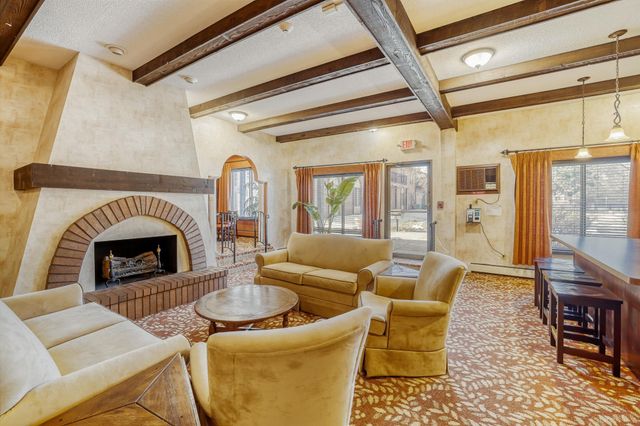 7340 York Avenue S 208, Edina, MN 55435