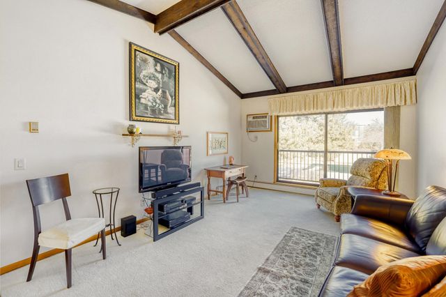 7340 York Avenue S 208, Edina, MN 55435