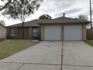 2802 N Spring Drive, Spring, TX 77373