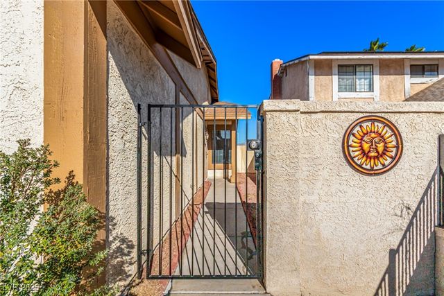 6576 Gazelle Drive, Las Vegas, NV 89108