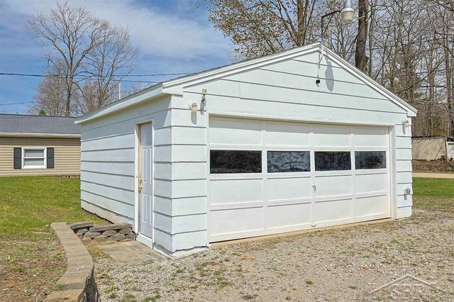 3588 Arapahoe Trail, Billings Twp, MI 48612