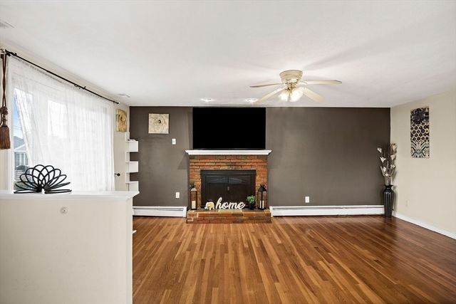 52 Augustus St, Revere, MA 02151