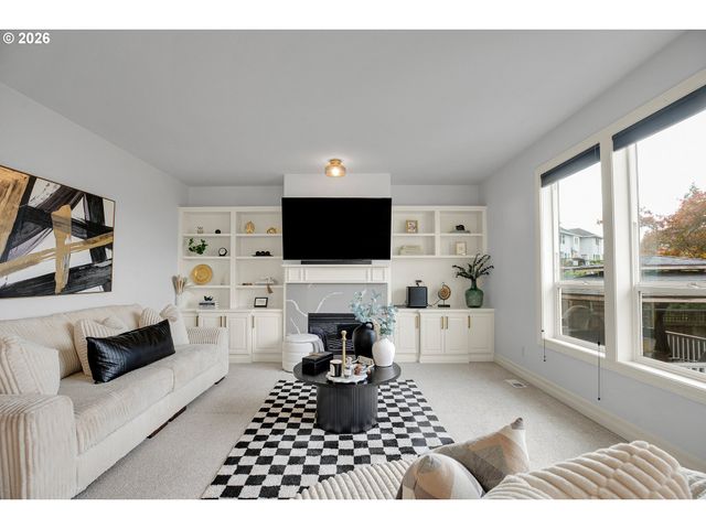 10072 Se WYNDHAM Way, Happy Valley, OR 97086