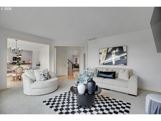 10072 Se WYNDHAM Way, Happy Valley, OR 97086