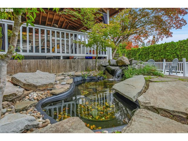 10072 Se WYNDHAM Way, Happy Valley, OR 97086