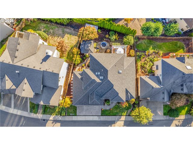 10072 Se WYNDHAM Way, Happy Valley, OR 97086