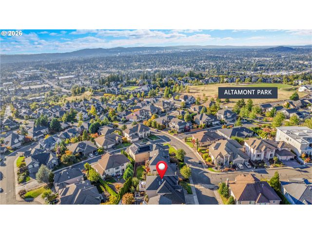 10072 Se WYNDHAM Way, Happy Valley, OR 97086