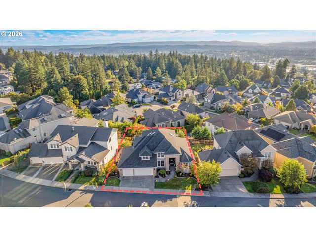 10072 Se WYNDHAM Way, Happy Valley, OR 97086