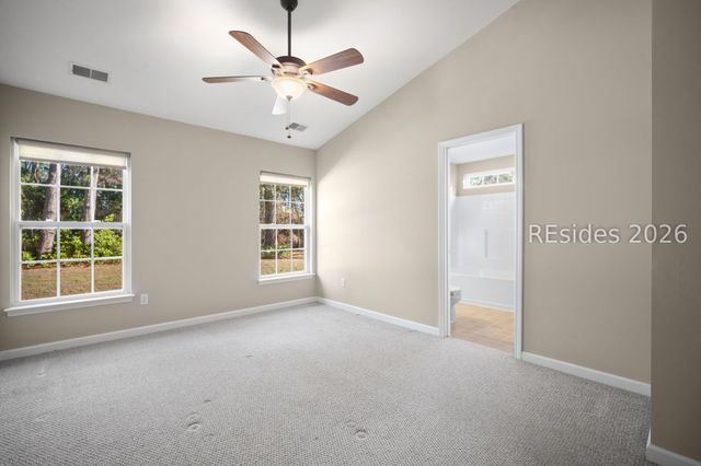 8 Hidden Lakes Dr, Bluffton, SC 29910