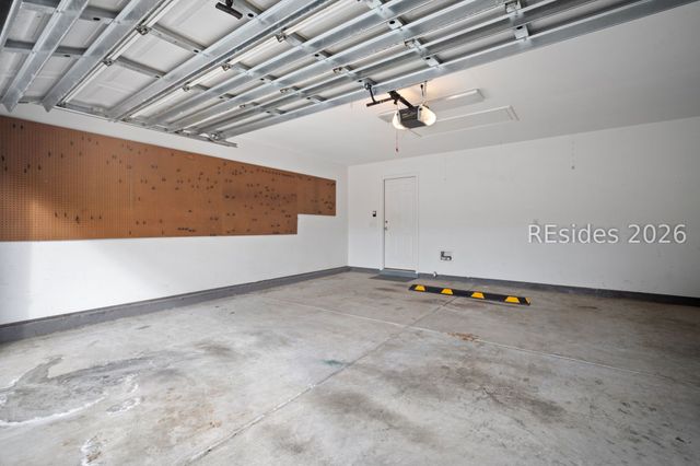 8 Hidden Lakes Dr, Bluffton, SC 29910