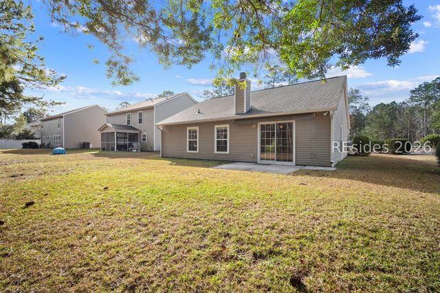 8 Hidden Lakes Dr, Bluffton, SC 29910