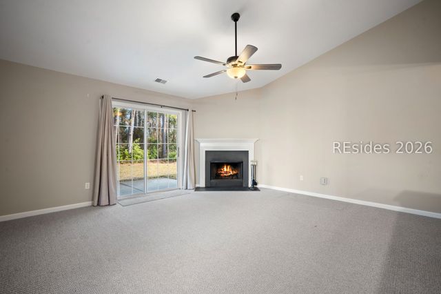 8 Hidden Lakes Dr, Bluffton, SC 29910