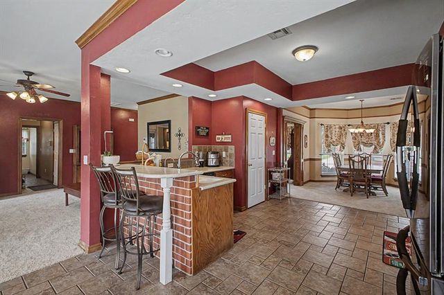 809 Ellsworth Avenue, Yukon, OK 73099