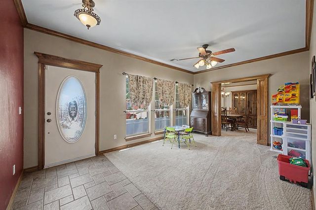 809 Ellsworth Avenue, Yukon, OK 73099