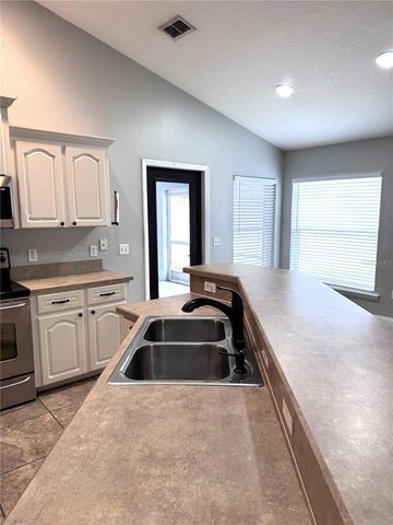 2616 HICKORY VIEW LOOP, Lakeland, FL 33813