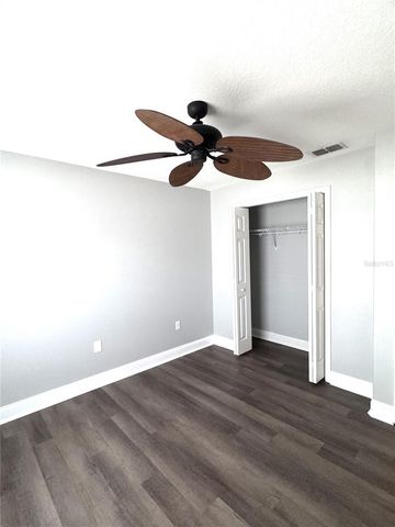 2616 HICKORY VIEW LOOP, Lakeland, FL 33813