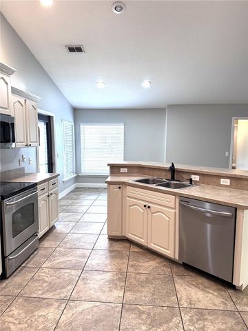 2616 HICKORY VIEW LOOP, Lakeland, FL 33813