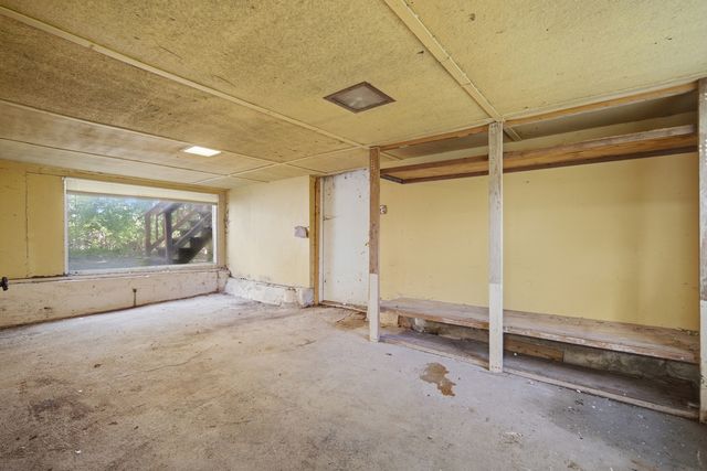 23 W Suffield Drive, Arlington Heights, IL 60004