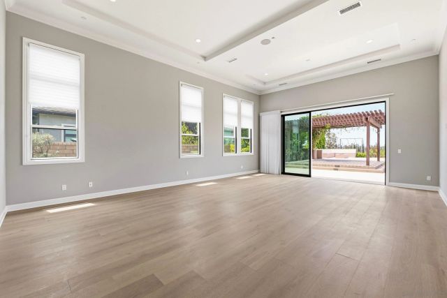 6210 Summit Crest Circle, San Diego, CA 92130