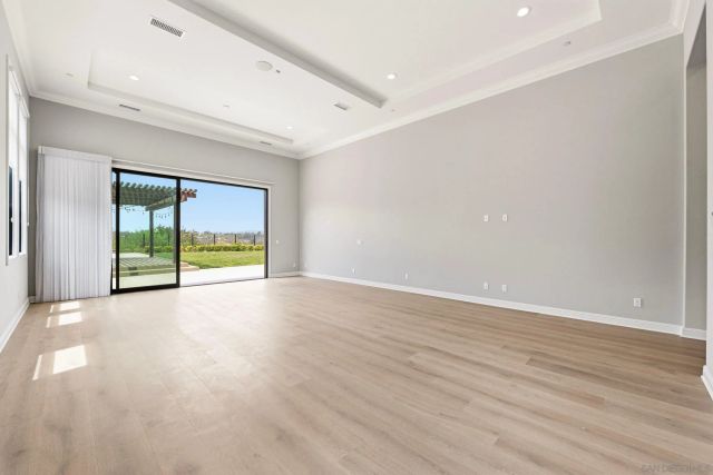 6210 Summit Crest Circle, San Diego, CA 92130