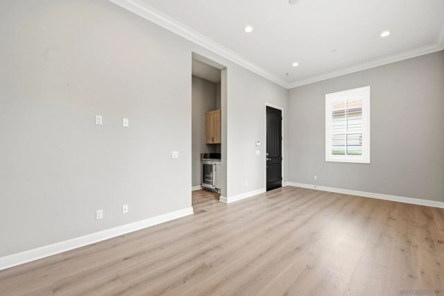 6210 Summit Crest Circle, San Diego, CA 92130