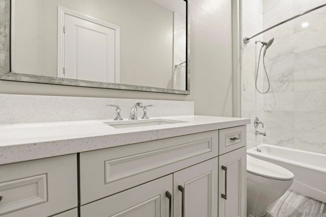 6210 Summit Crest Circle, San Diego, CA 92130
