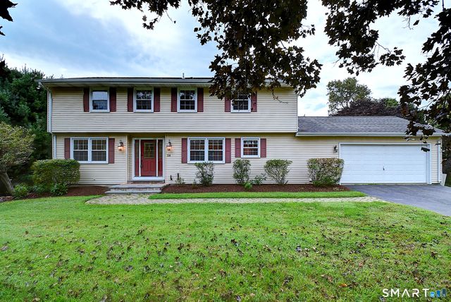 24 Canaan Way, Simsbury, CT 06070
