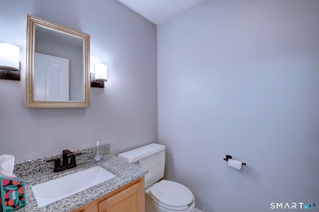 24 Canaan Way, Simsbury, CT 06070