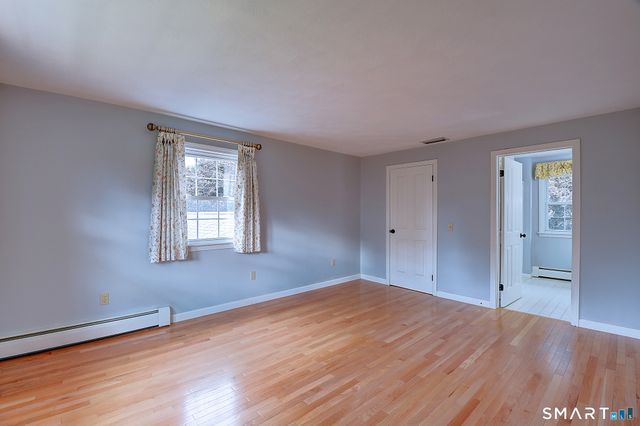 24 Canaan Way, Simsbury, CT 06070
