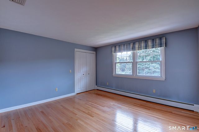 24 Canaan Way, Simsbury, CT 06070