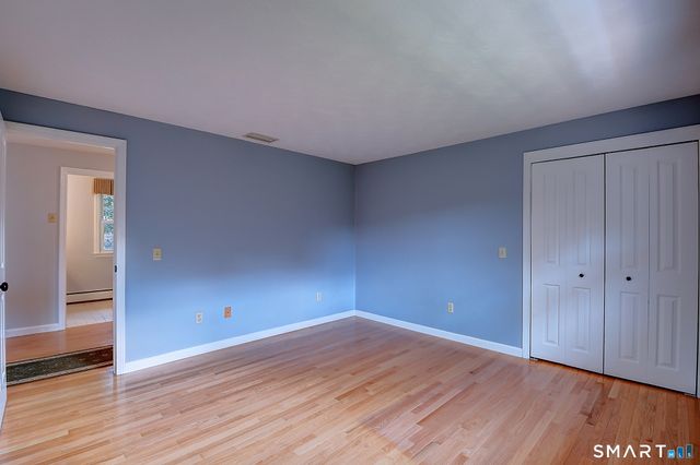 24 Canaan Way, Simsbury, CT 06070