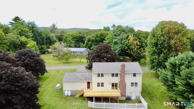 24 Canaan Way, Simsbury, CT 06070