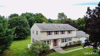 24 Canaan Way, Simsbury, CT 06070