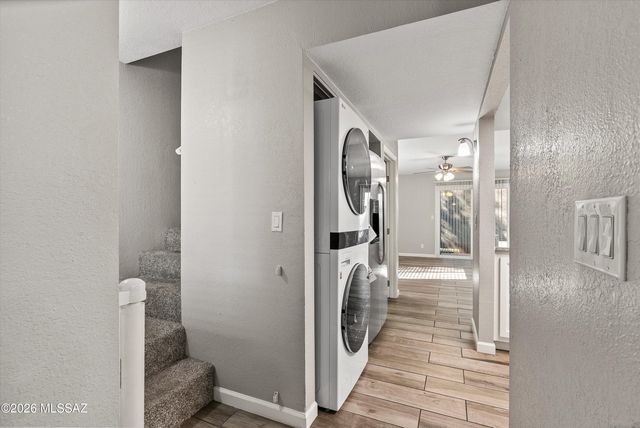 2773 W Anklam Rd Apt F, Tucson, AZ 85745