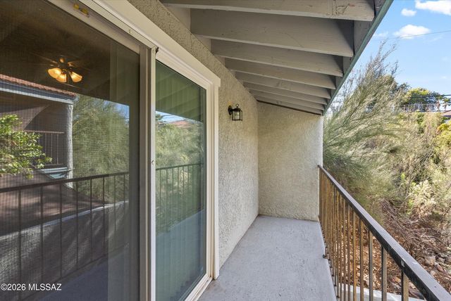 2773 W Anklam Rd Apt F, Tucson, AZ 85745