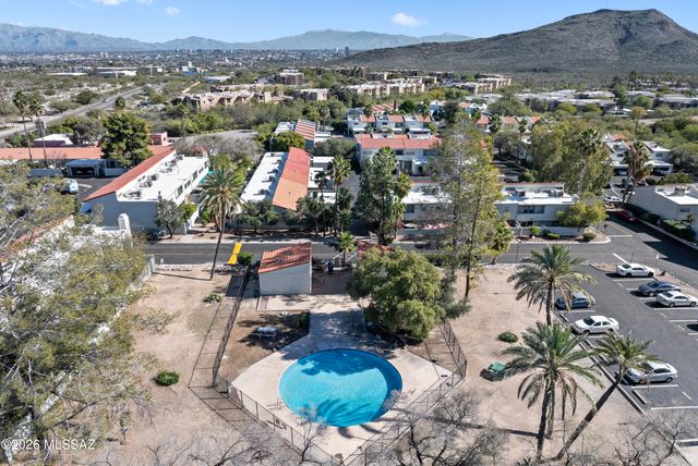 2773 W Anklam Rd Apt F, Tucson, AZ 85745