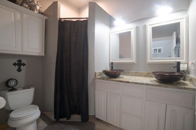 16703 Acorn Lane, Newalla, OK 74857