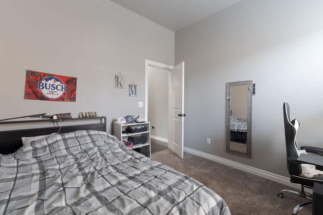 16703 Acorn Lane, Newalla, OK 74857