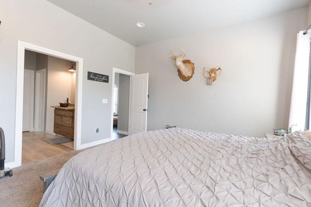 16703 Acorn Lane, Newalla, OK 74857